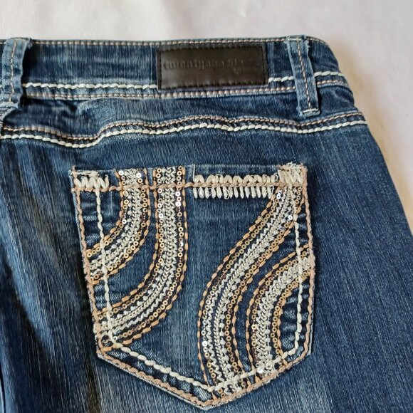 Twentyone Black Rue 21 Blue Jeans Straight Leg Dark Wash Embellished Size 9/10 - Picture 7 of 16